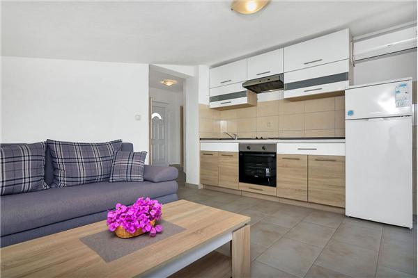 Apartment A9, for 7 persons