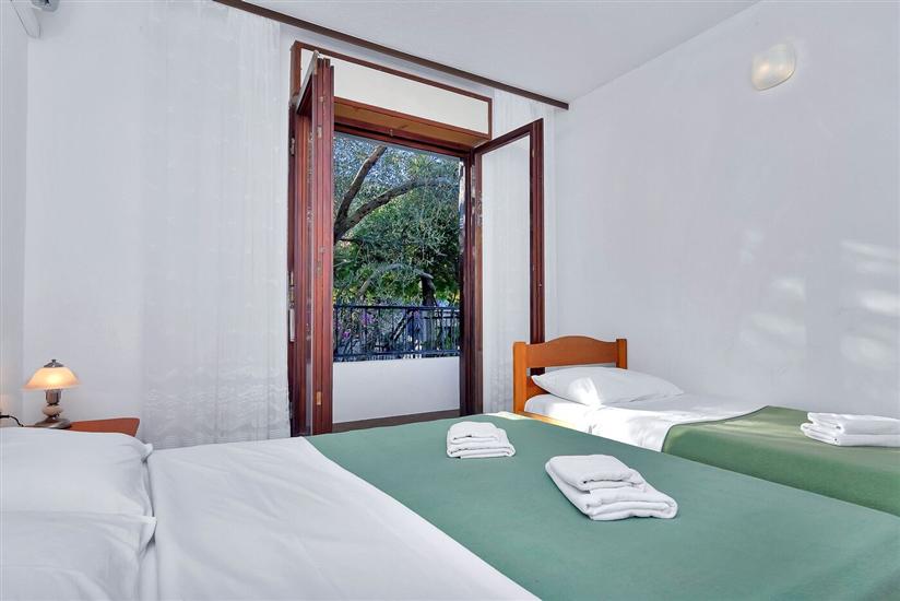 Apartment A3, for 5 persons