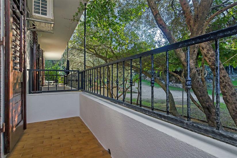 Apartment A3, for 5 persons