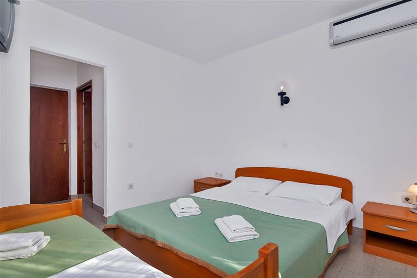 Apartment A3, for 5 persons