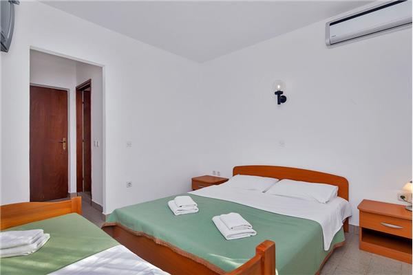 Apartment A3, for 5 persons