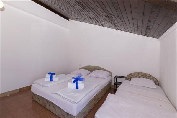 Apartment A4, for 5 persons