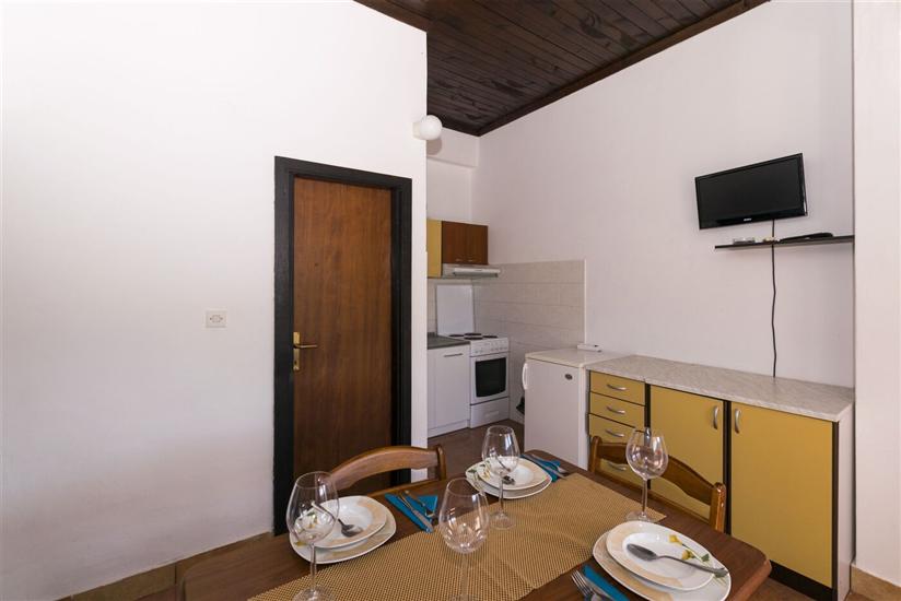 Apartment A5, for 3 persons