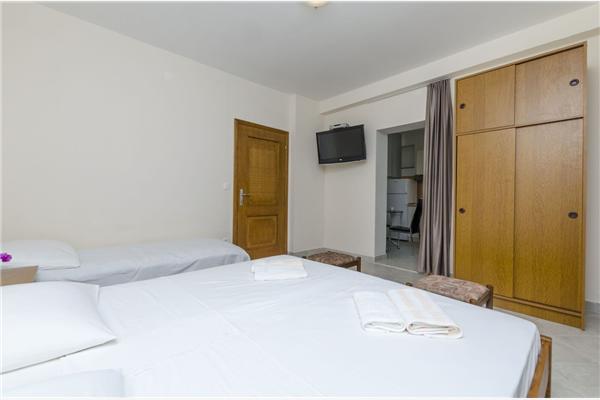 Apartment A1, for 3 persons