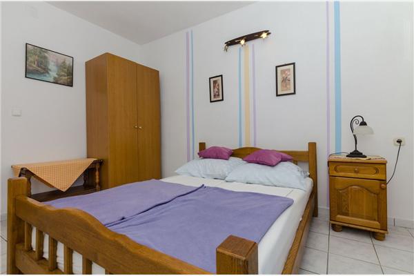 Apartment A4, for 4 persons