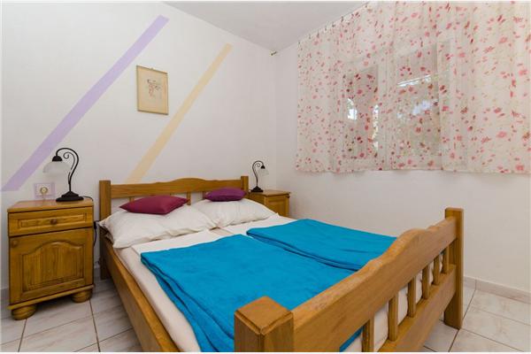 Apartment A2, for 4 persons