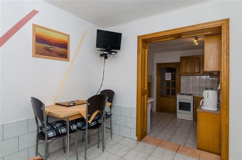 Apartment A2, for 4 persons