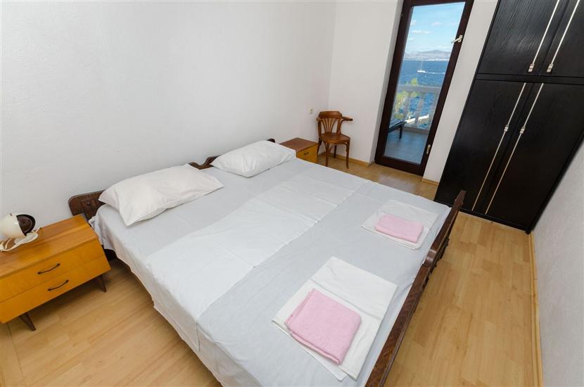 Apartment A1, for 7 persons