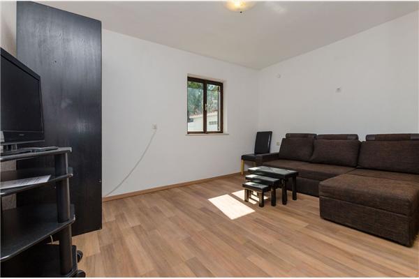 Apartment A1, for 7 persons