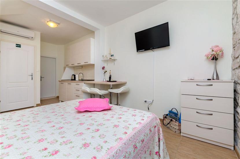 Apartment A2, for 2 persons