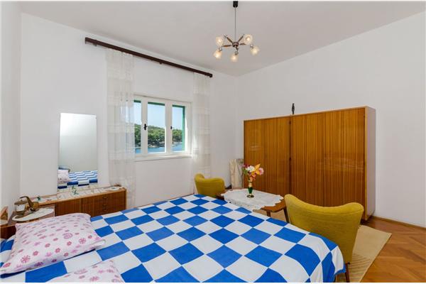 Apartment A2, for 5 persons