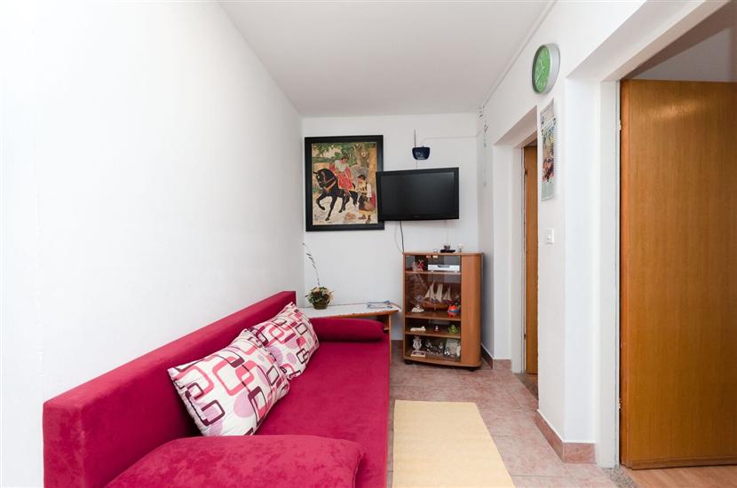Apartment A2, for 5 persons