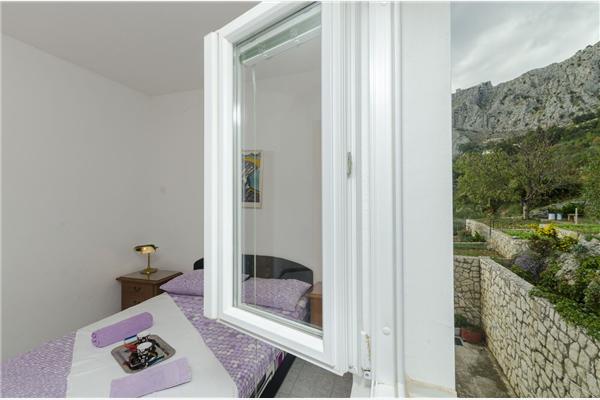 Apartment A2, for 6 persons