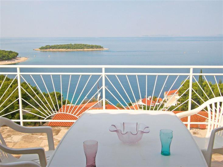 Apartment A2, for 4 persons