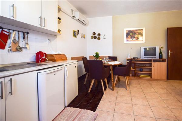 Apartment A1, for 4 persons