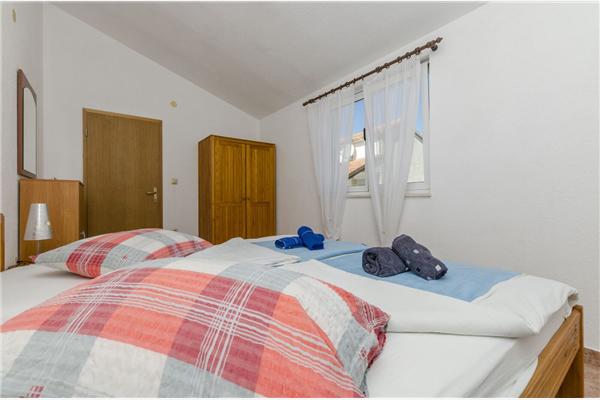 Apartment A2, for 4 persons