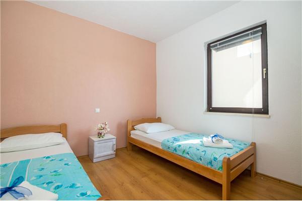 Apartment A1, for 4 persons