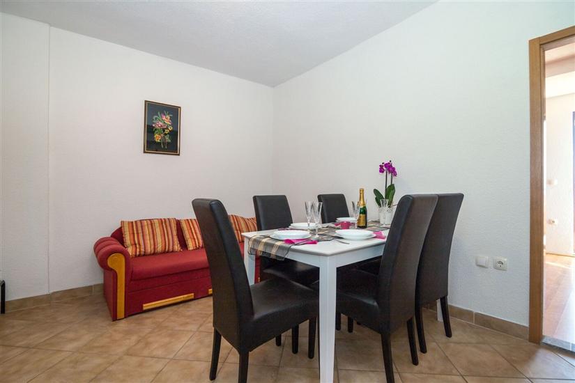 Apartment A2, for 4 persons