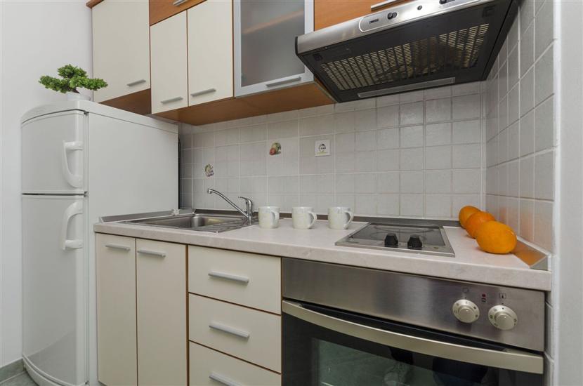Apartment A2, for 3 persons
