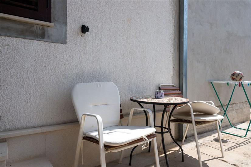 Room S2, for 2 persons