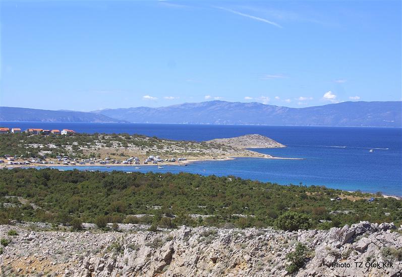 Plaža Vodotoč-Omišalj (otok Krk)