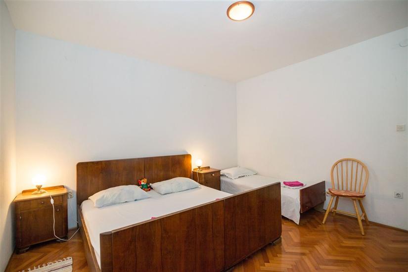 Apartment A1, for 7 persons