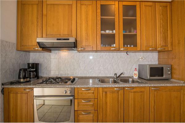 Apartment A2, for 7 persons