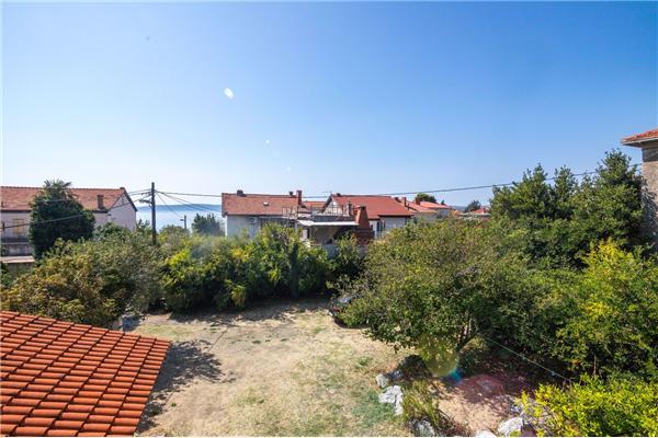 Apartment A2, for 7 persons