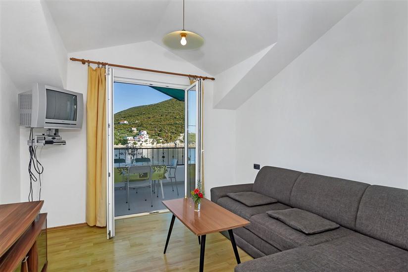 Apartment A7, for 5 persons