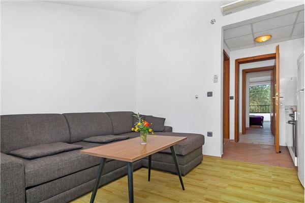 Apartment A7, for 5 persons