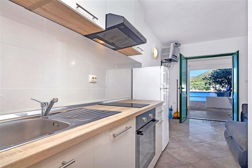 Apartment A8, for 5 persons