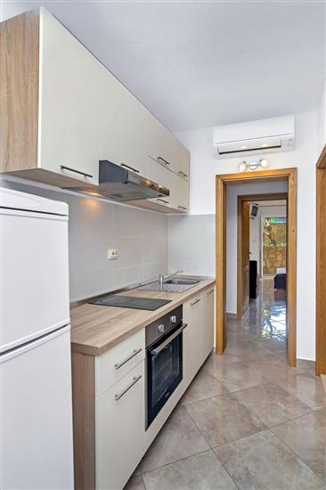 Apartment A9, for 5 persons