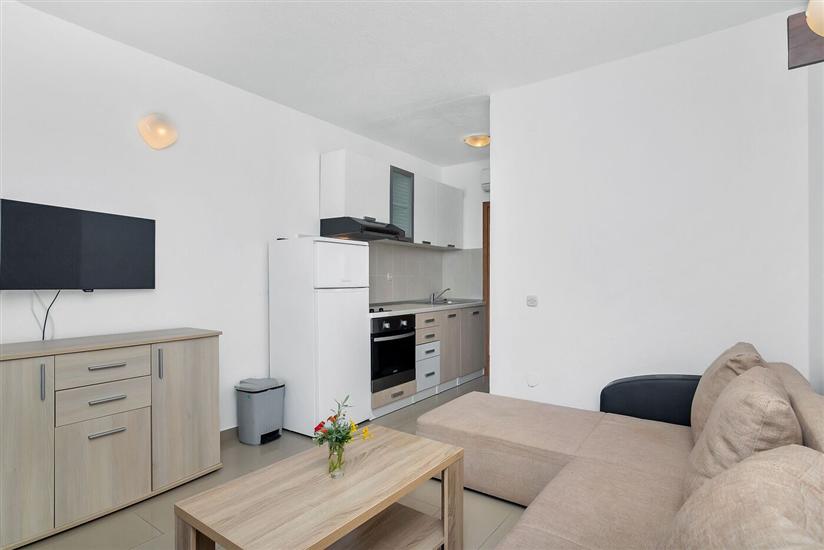 Apartment A10, for 5 persons