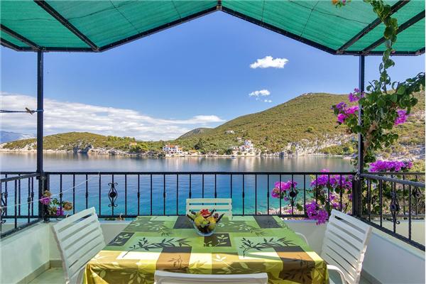 Apartment A11, for 5 persons