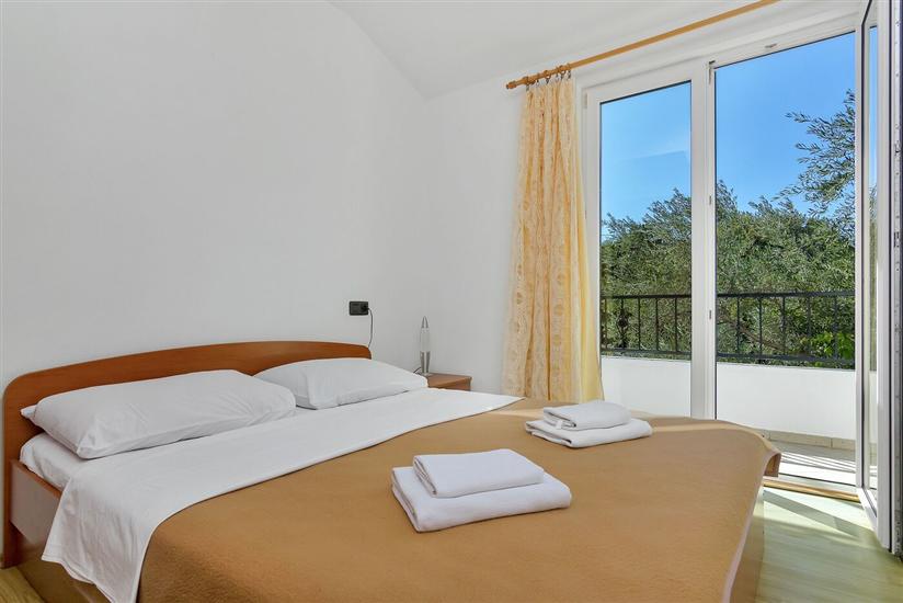 Apartment A12, for 2 persons