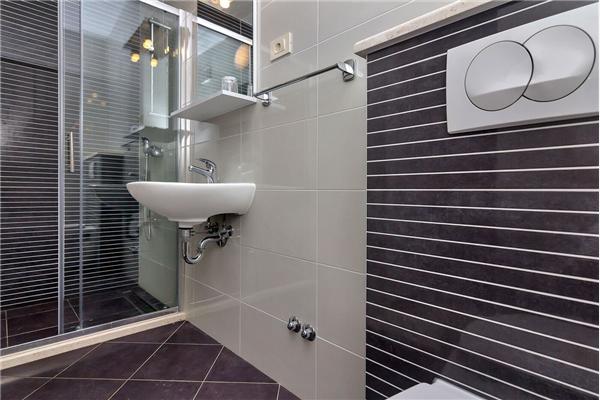 Apartment A13, for 8 persons