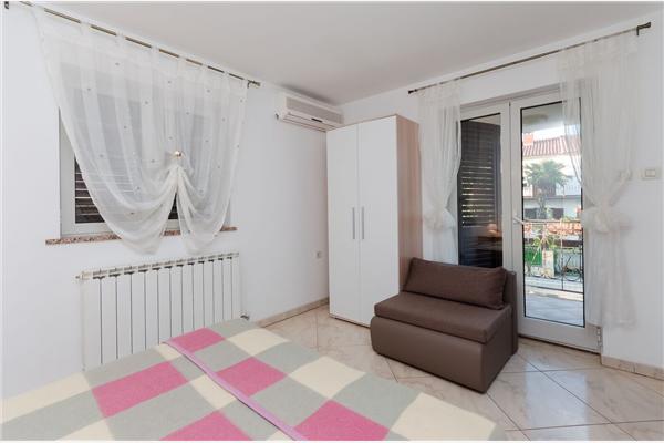 Apartment A1, for 6 persons