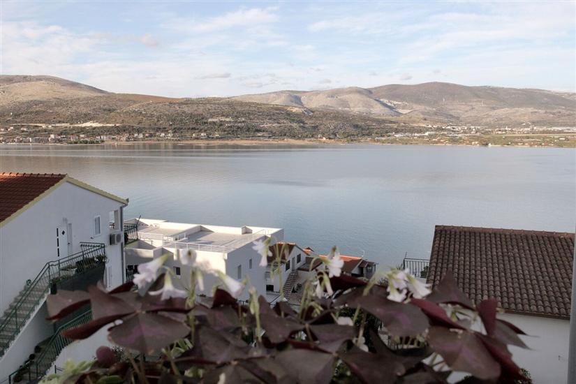 Apartment A3, for 5 persons