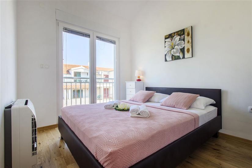 Apartment A5, for 6 persons