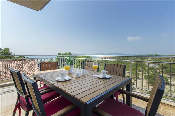 Apartment A5, for 6 persons