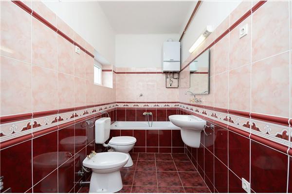 Apartment A1, for 5 persons