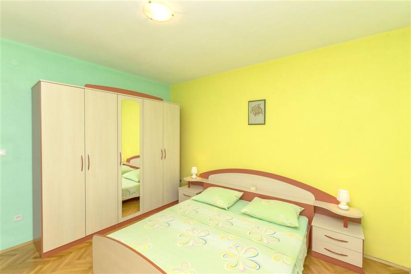 Apartment A4, for 4 persons