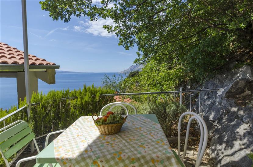 Apartment A2, for 5 persons