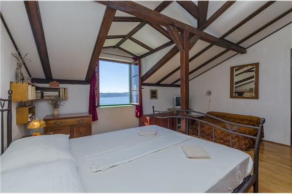 Apartment A3, for 3 persons