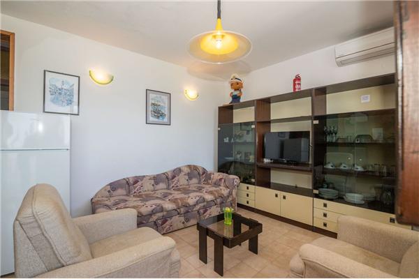 Apartment A2, for 5 persons