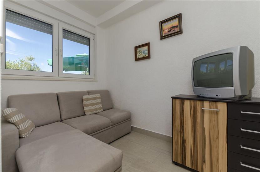 Apartment A2, for 3 persons