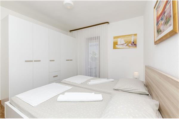 Apartment A3, for 5 persons