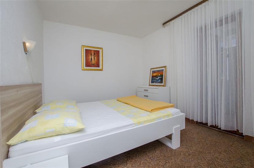 Apartment A3, for 5 persons