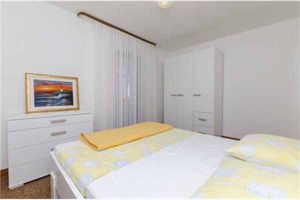 Apartment A3, for 5 persons