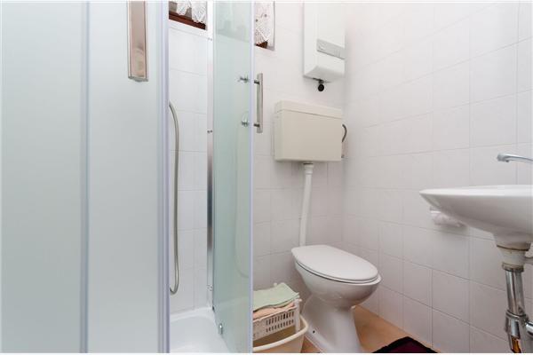 Apartment A2, for 3 persons